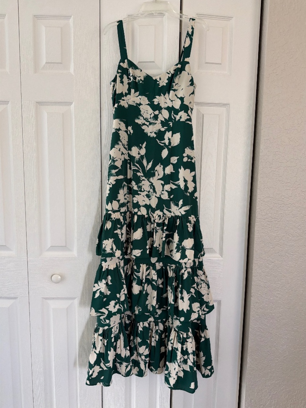 Women’s Tiered Dress
